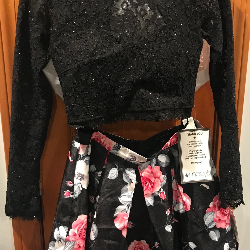 Semi-formal dress (NWT) 2 pcs Size 1